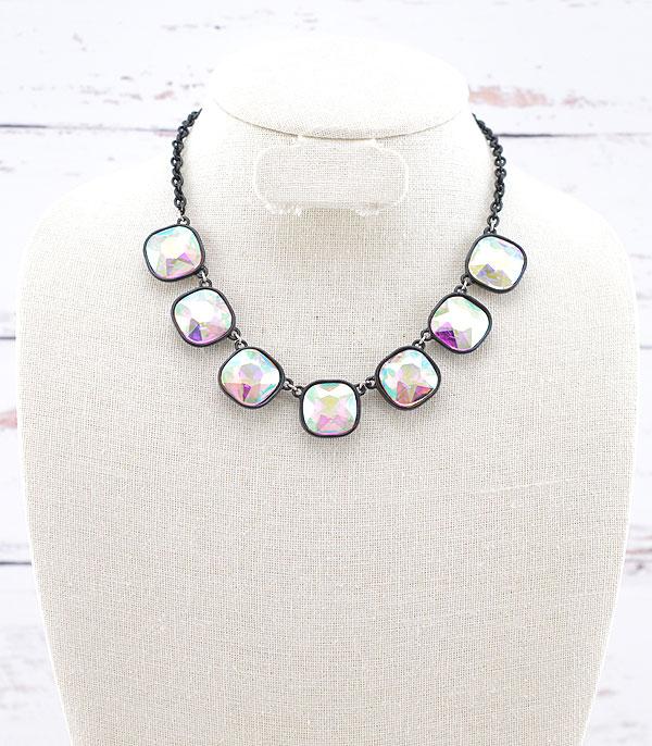 NECKLACES :: TRENDY :: Wholesale Cushion Cut Glass Stone Necklace