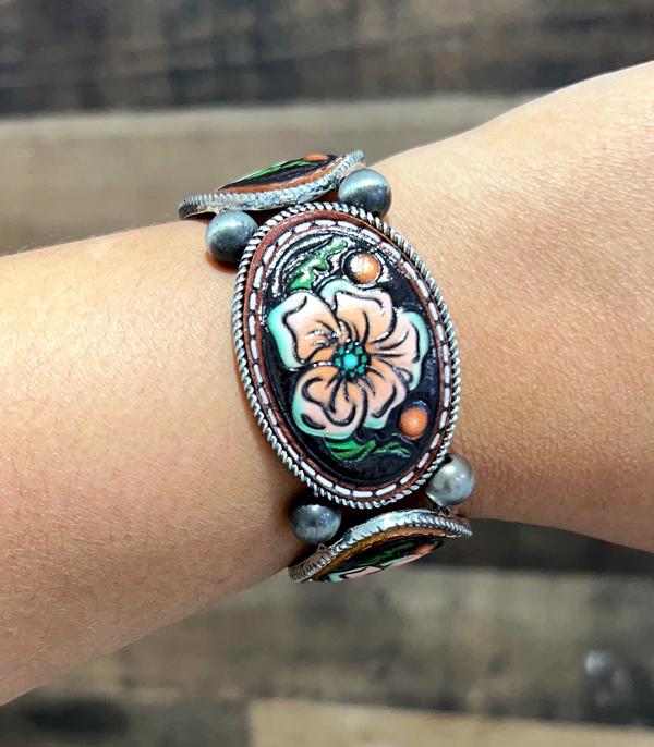 New Arrival :: Wholesale Western Flower Leather Look Bracelet