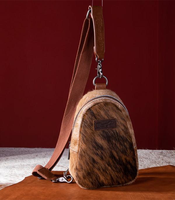 MONTANAWEST BAGS :: WESTERN PURSES :: Wholesale Wrangler Cowhide Sling Bag