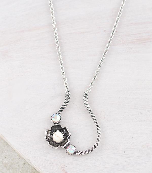 New Arrival :: Wholesale Western Horseshoe Pendant Necklace