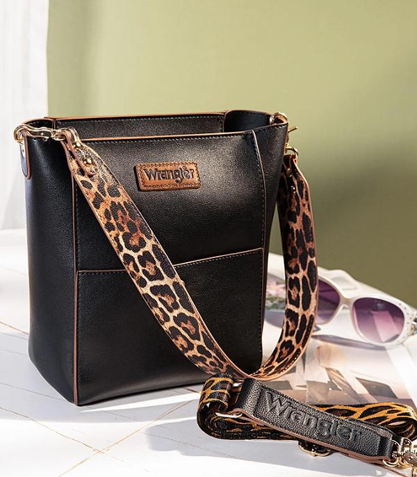 MONTANAWEST BAGS :: CROSSBODY BAGS :: Wholesale Wrangler Leopard Crossbody Bag