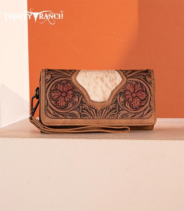 New Arrival :: Wholesale Trinity Ranch Tooled Cowhide Wallet