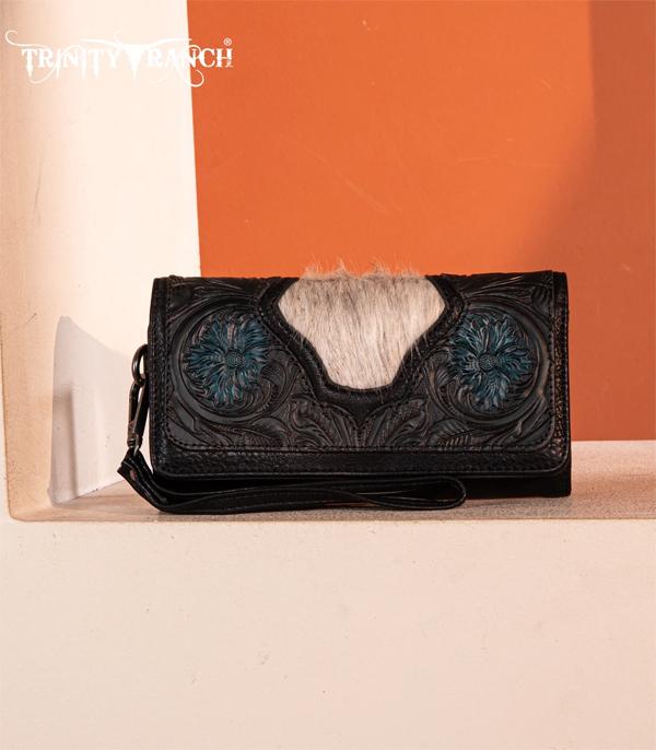 New Arrival :: Wholesale Trinity Ranch Tooled Cowhide Wallet