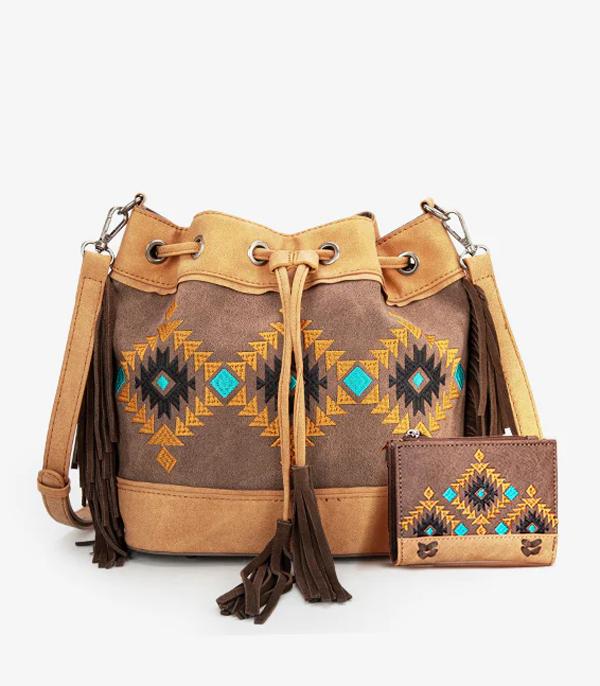 MONTANAWEST BAGS :: WESTERN PURSES :: Wholesale Montana West Aztec Fringe Bucket Bag Set