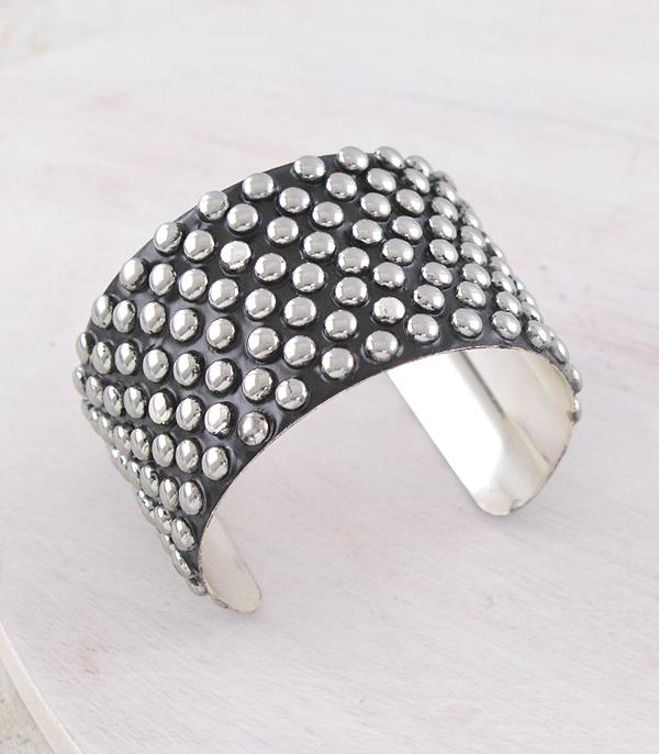 New Arrival :: Wholesale Western Bubble Concho Cuff Bracelet