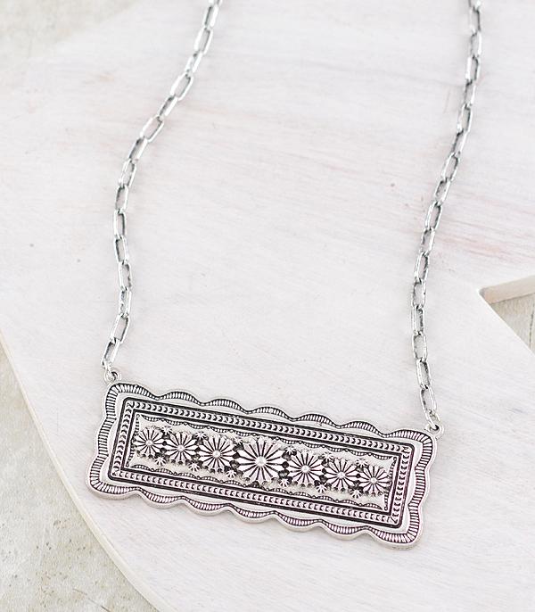 New Arrival :: Wholesale Western Concho Statement Necklace